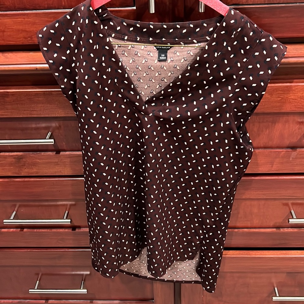 Ann Taylor xs blouse